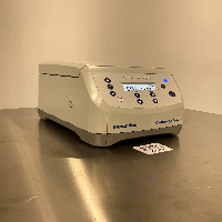 Eppendorf Centrifuge 5420 Benchtop Centrifuges image 0